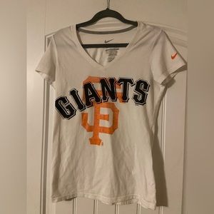 Women’s Nike Brand San Francisco Giants V-neck White T-shirt M